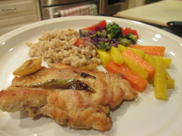 Turkey Scaloppine with Garlic and Bay Leaves